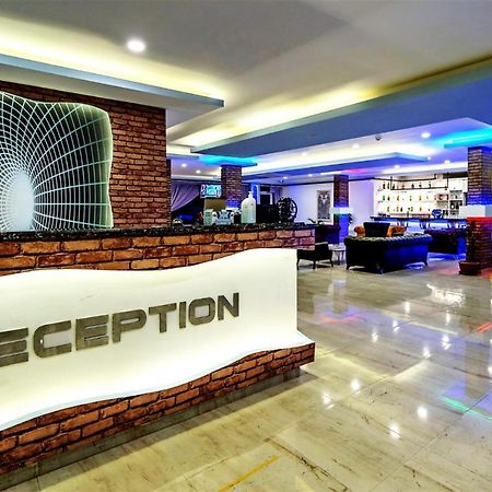 Belek Diamonds Hotel Buitenkant foto